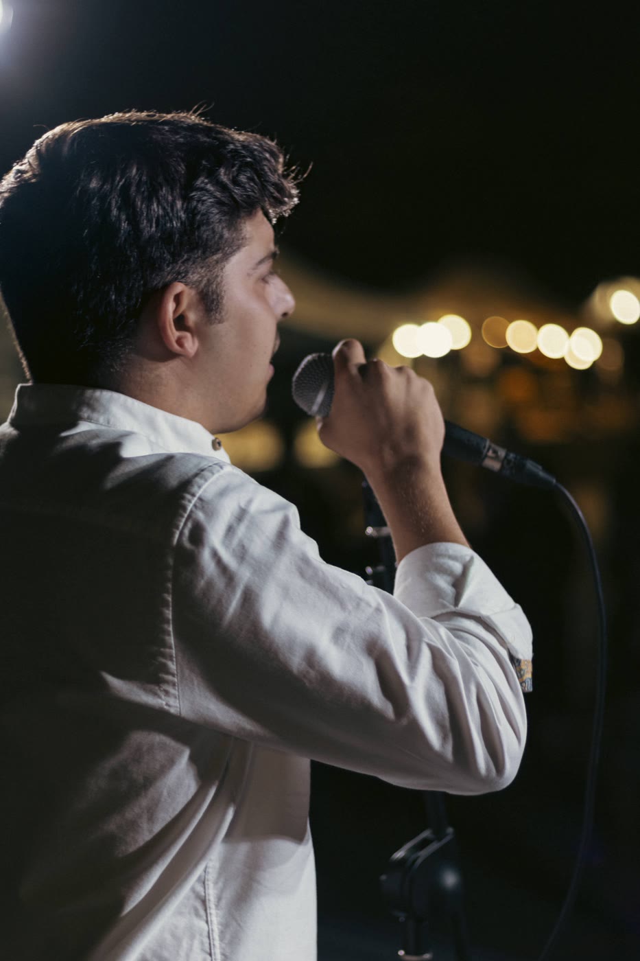 Cantando a pleno pulmón en directo
